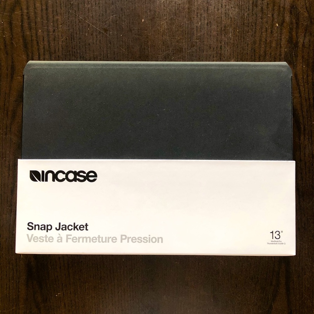 Incase Snap Jacket 13” MacBook Pro